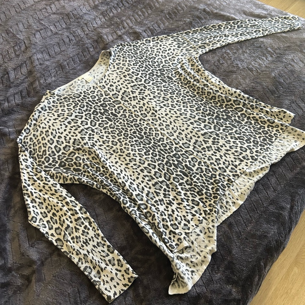 H&M Top - Picture 4 of 4